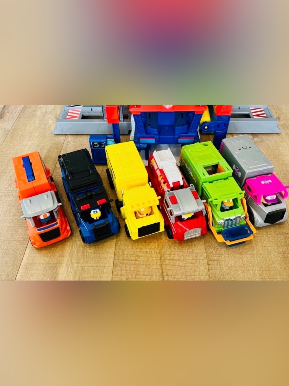 Big Pup Trucks with figures and accessories. Station sold separately.